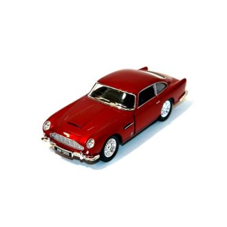 Aston Martin - piros